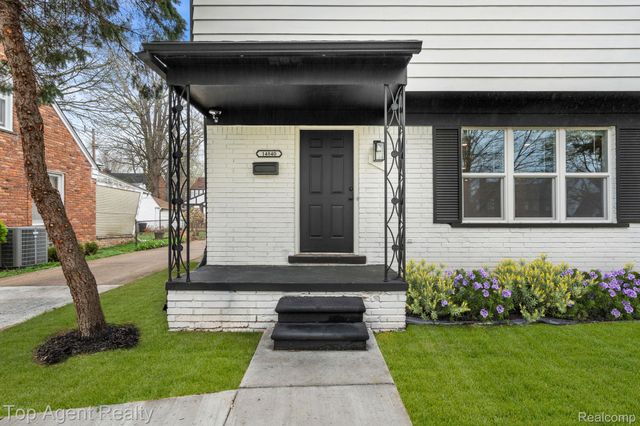 14840 Artesian Street, Detroit, MI 48223