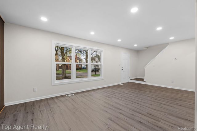 14840 Artesian Street, Detroit, MI 48223