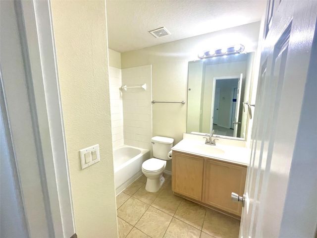 5811 La Crema, Missouri City, TX 77459
