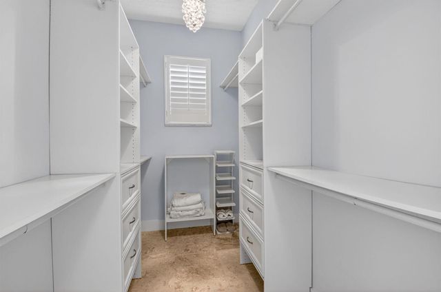 122 Andrews Avenue B, Delray Beach, FL 33483