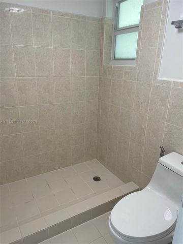 7440 Miami Lakes Dr F301, Miami Lakes, FL 33014