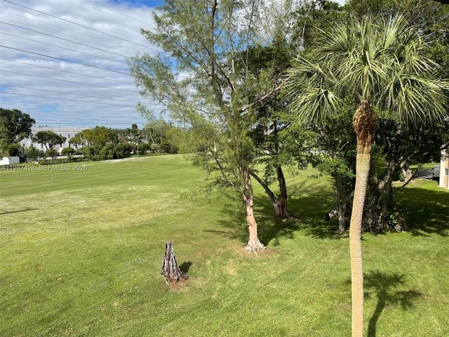 7440 Miami Lakes Dr F301, Miami Lakes, FL 33014