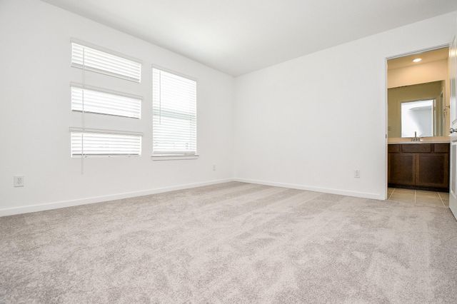 9606 Starry Eyes Ln, Richmond, TX 77407