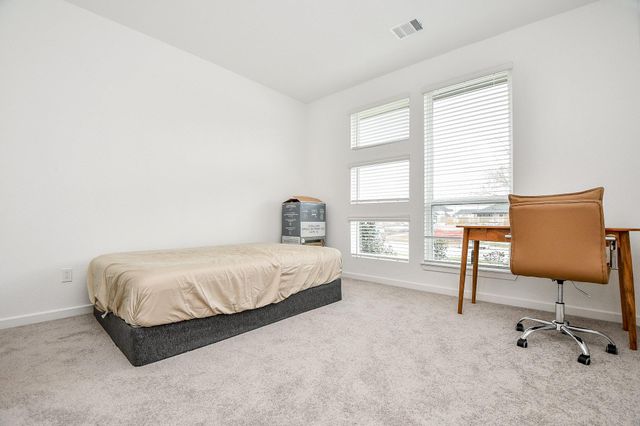 9606 Starry Eyes Ln, Richmond, TX 77407