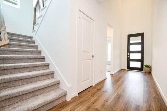 9606 Starry Eyes Ln, Richmond, TX 77407