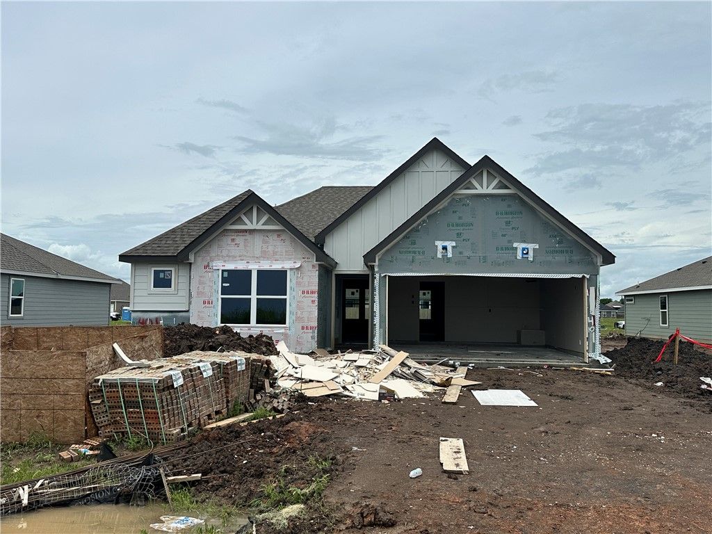 401 Combine Road, Snook, TX 77878