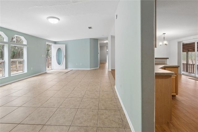 19514 N COUNTY ROAD 225, Gainesville, FL 32609