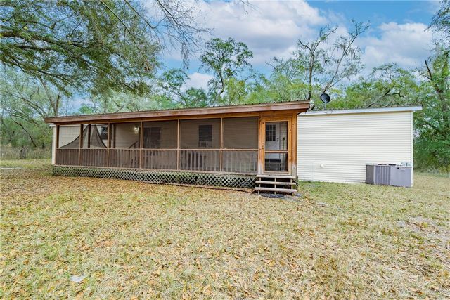 19514 N COUNTY ROAD 225, Gainesville, FL 32609