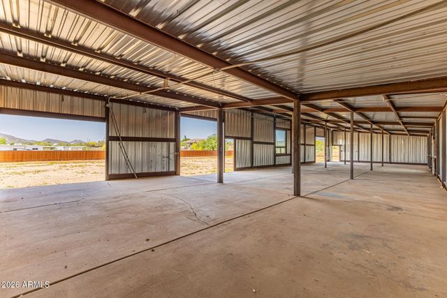 37406 N 15TH Avenue, Phoenix, AZ 85086