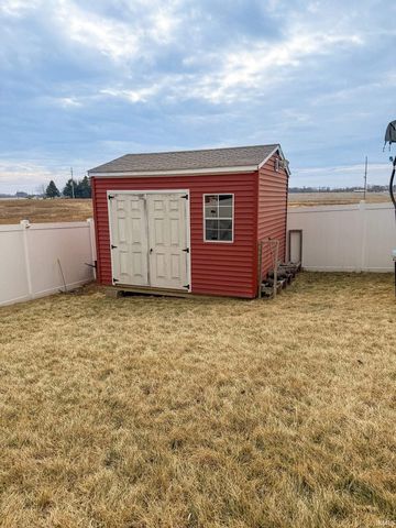 2303 Spring Run Lane, Lowell, IN 46356