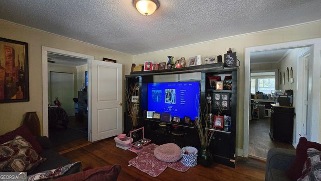 377 Dock Hyde Road, Carrollton, GA 30116