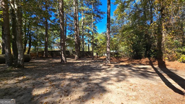 377 Dock Hyde Road, Carrollton, GA 30116