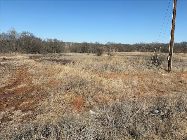 390 Rolling Hills Boulevard, Alvord, TX 76225