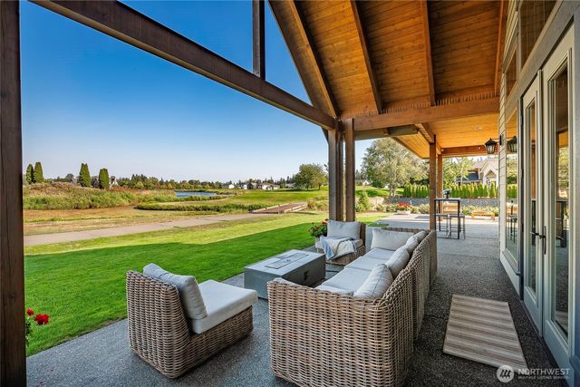 8648 Ashbury Court, Blaine, WA 98230
