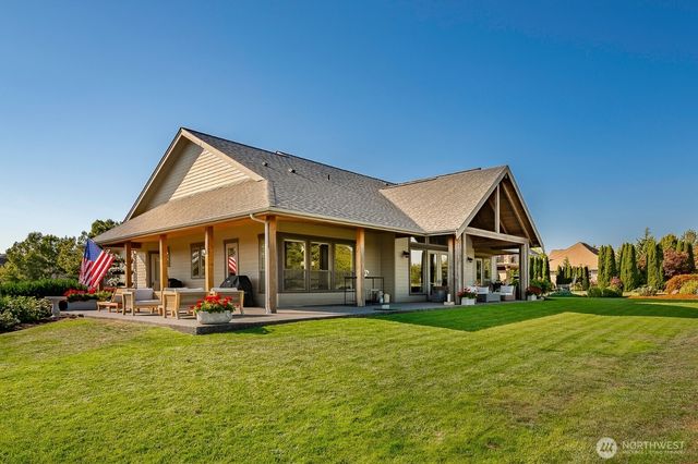 8648 Ashbury Court, Blaine, WA 98230