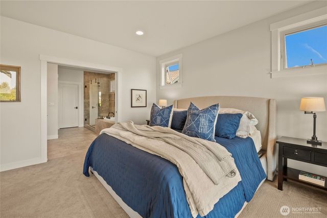 8648 Ashbury Court, Blaine, WA 98230