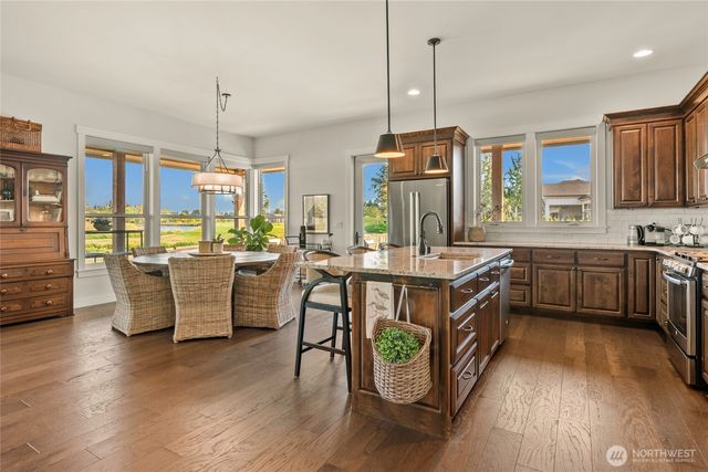 8648 Ashbury Court, Blaine, WA 98230