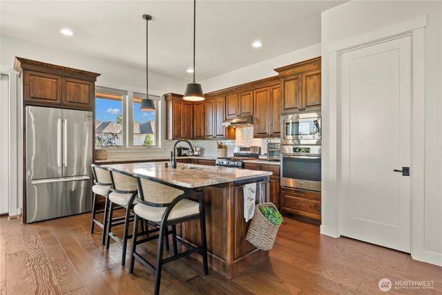 8648 Ashbury Court, Blaine, WA 98230