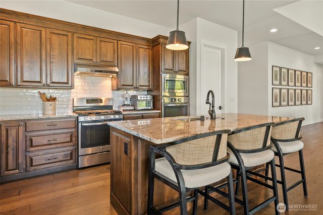 8648 Ashbury Court, Blaine, WA 98230