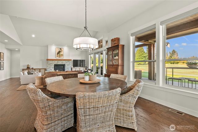 8648 Ashbury Court, Blaine, WA 98230