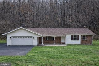 1211 BLOOM RD, Westminster, MD 21157