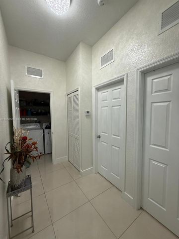 27607 SW 133rd Pl, Homestead, FL 33032