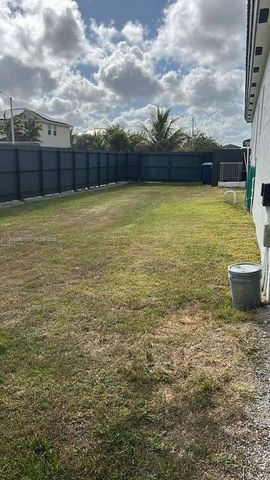 27607 SW 133rd Pl, Homestead, FL 33032