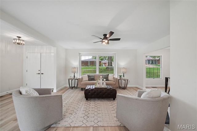 577 Monroe Mill Drive, Ballwin, MO 63011