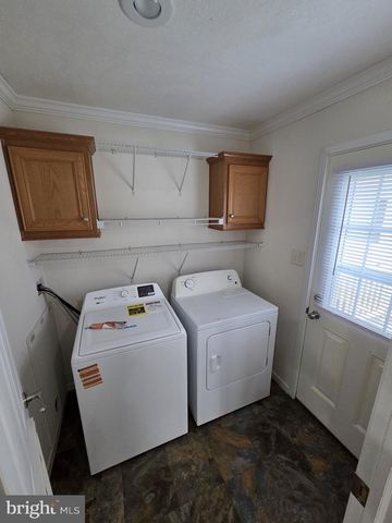 29 REDWOOD LN, Mays Landing, NJ 08330