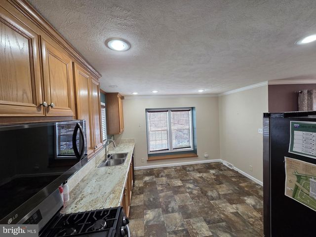 29 REDWOOD LN, Mays Landing, NJ 08330