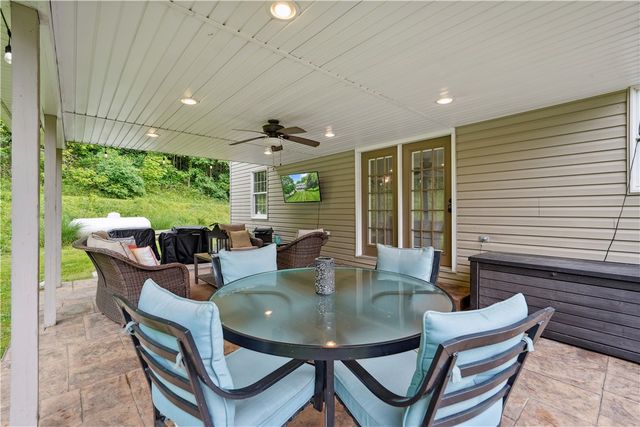 565 Leeper Rd, Green Twp, PA 15043