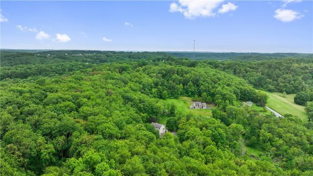 565 Leeper Rd, Green Twp, PA 15043