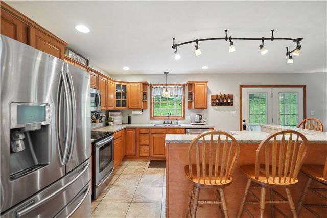 565 Leeper Rd, Green Twp, PA 15043