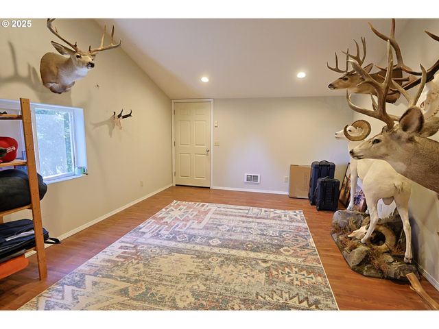 63011 ISTHMUS HEIGHTS Rd, Coos Bay, OR 97420