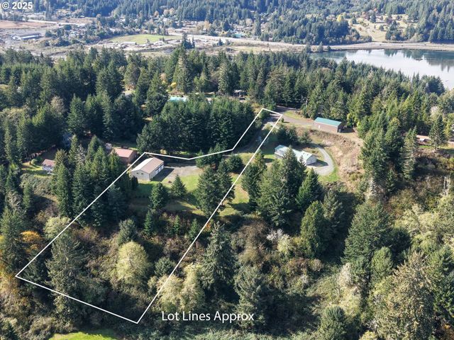 63011 ISTHMUS HEIGHTS Rd, Coos Bay, OR 97420