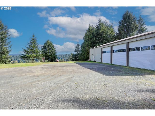 63011 ISTHMUS HEIGHTS Rd, Coos Bay, OR 97420