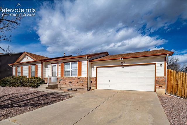 813 Meadows Avenue, Canon City, CO 81212