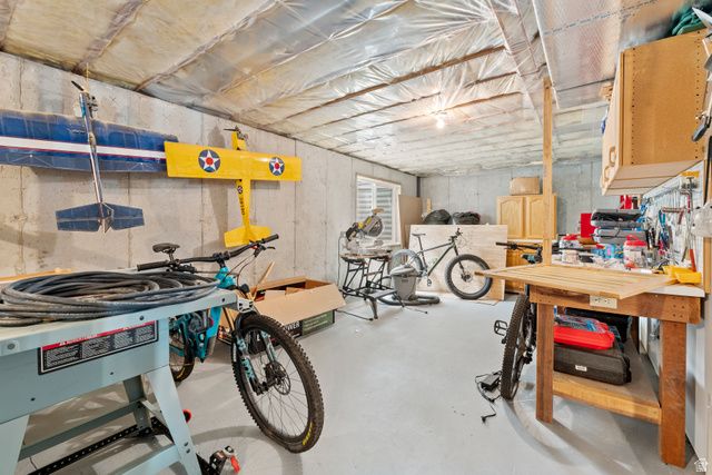 1121 OAKRIDGE PARK DR, Farmington, UT 84025