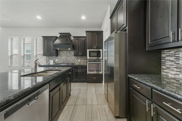 3421 Poinsettia Way, Irving, TX 75038