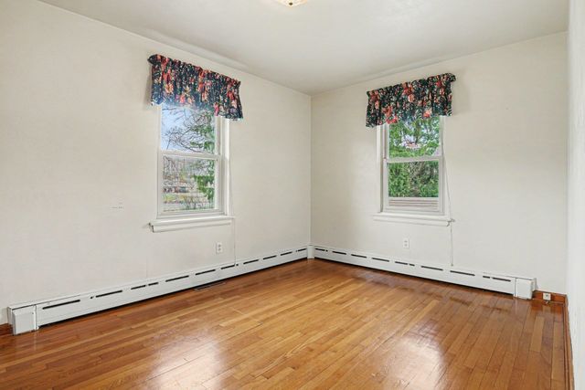 2000 Greenleaf Boulevard, Elkhart, IN 46514