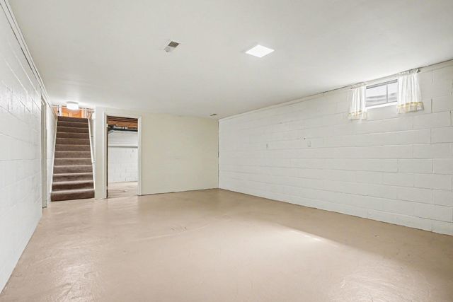 2000 Greenleaf Boulevard, Elkhart, IN 46514