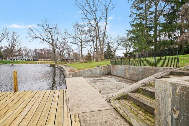 2000 Greenleaf Boulevard, Elkhart, IN 46514