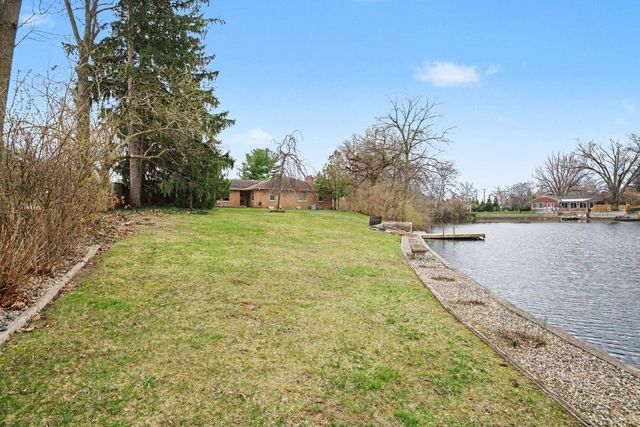 2000 Greenleaf Boulevard, Elkhart, IN 46514