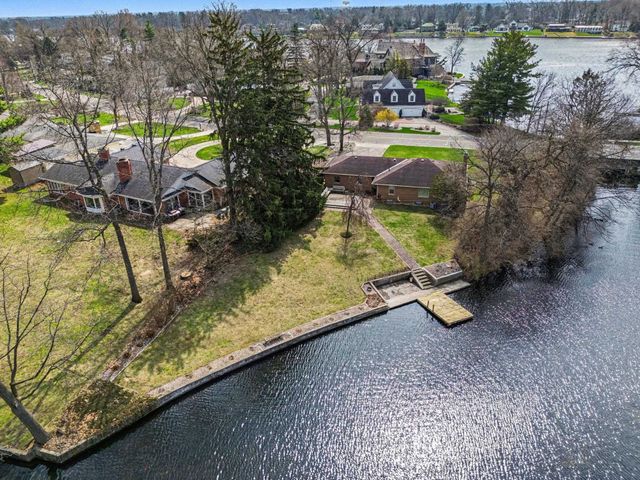 2000 Greenleaf Boulevard, Elkhart, IN 46514