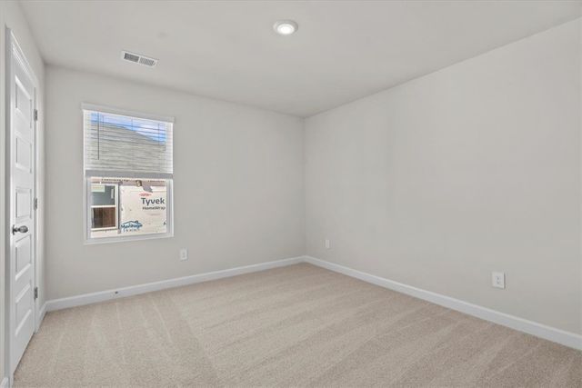 698 Cozy Bluff Road, Spartanburg, SC 29301