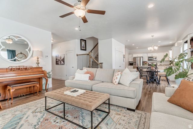 7194 N SILVER CREEK WAY, Eagle Mountain, UT 84005