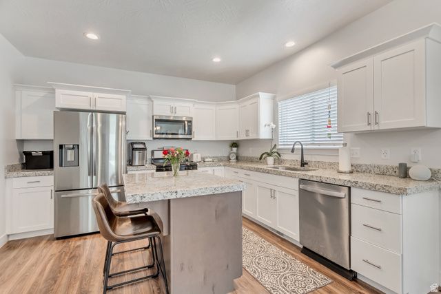 7194 N SILVER CREEK WAY, Eagle Mountain, UT 84005