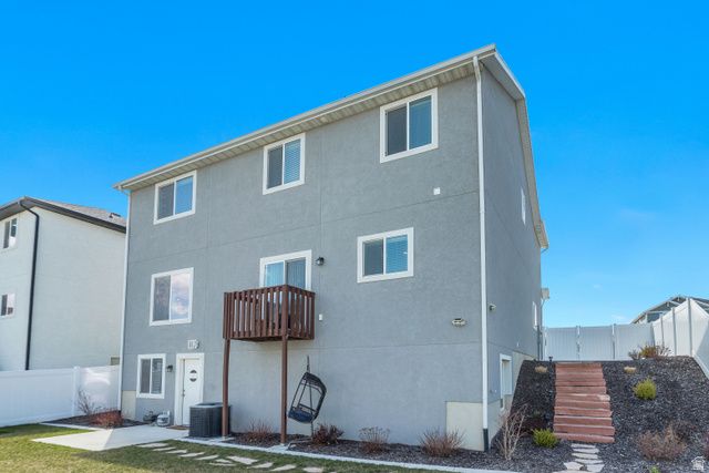 7194 N SILVER CREEK WAY, Eagle Mountain, UT 84005