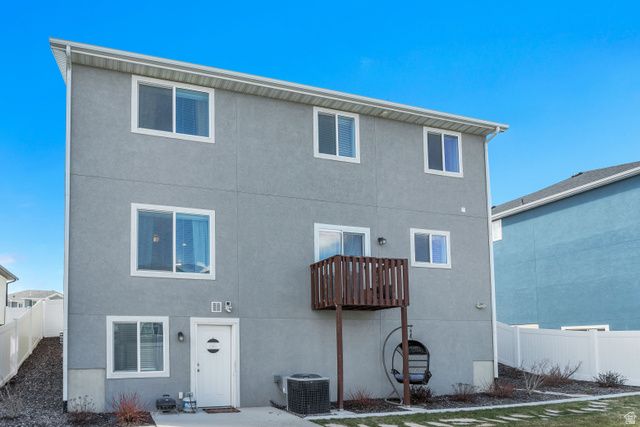7194 N SILVER CREEK WAY, Eagle Mountain, UT 84005