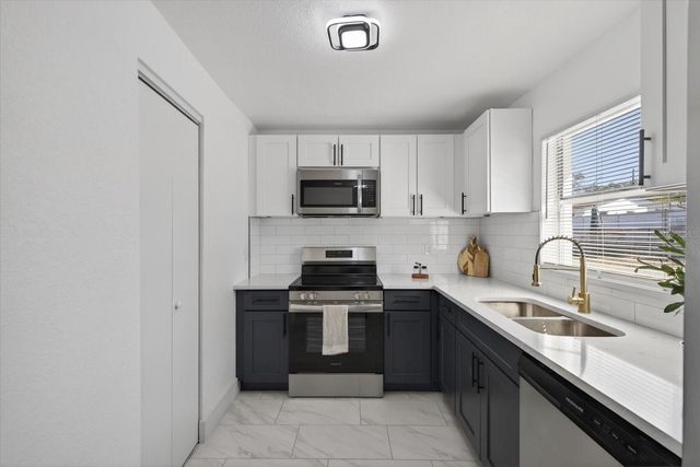 8309 TUPELO DRIVE, Tampa, FL 33637